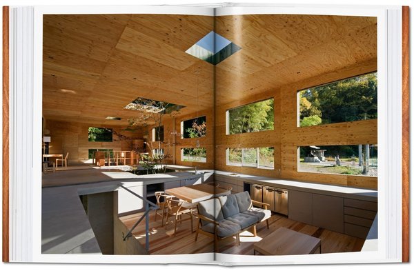 100 Contemporary Wood Buildings XL